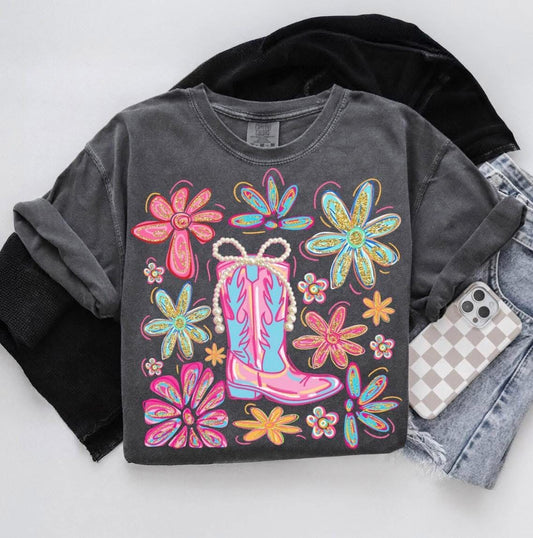Cowgirl Boots & Flowers (Pepper)